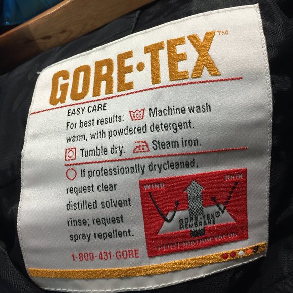 GORE-TEX LIGHTWEIGHT JACKETS SIZE L - Picture 7 of 7